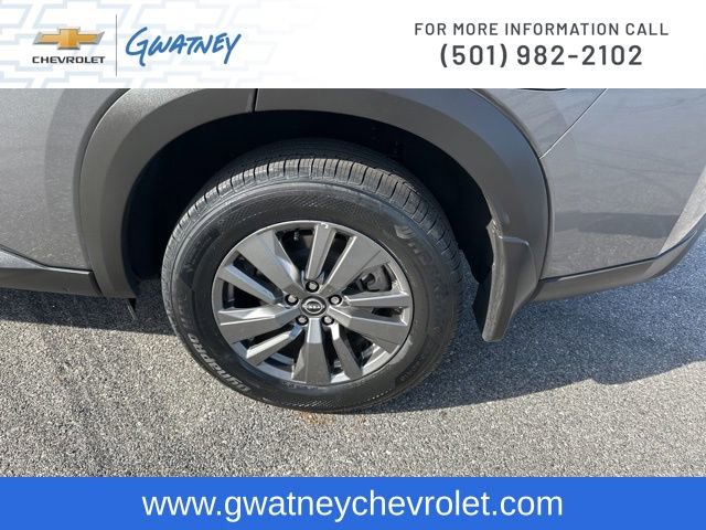 Used 2024 Nissan Pathfinder S image 10