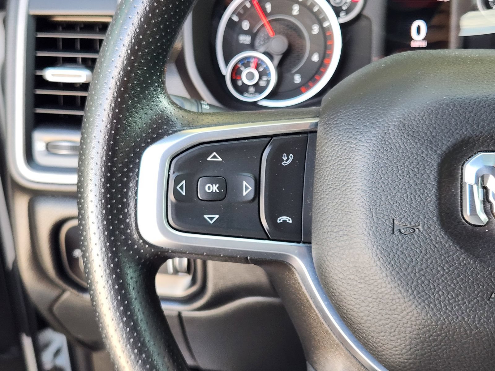 Used 2025 RAM 2500 Tradesman AWD/4WD image 33