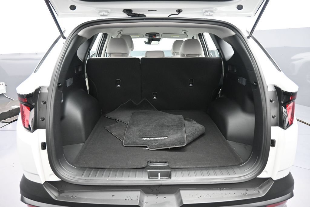 Certified 2025 Hyundai Tucson SE AWD/4WD image 21
