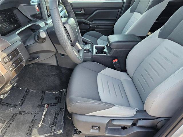 Used 2025 Toyota Tacoma TRD Sport image 14