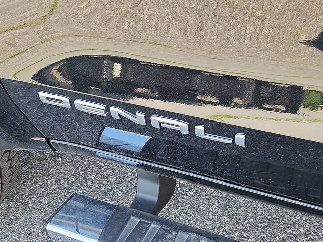 New 2026 GMC Canyon Denali AWD/4WD image 19