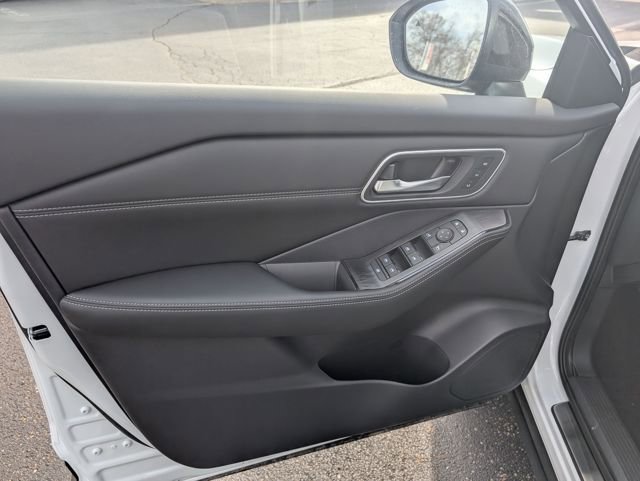 New 2026 Nissan Rogue Platinum w/ Platinum Premium Package image 13