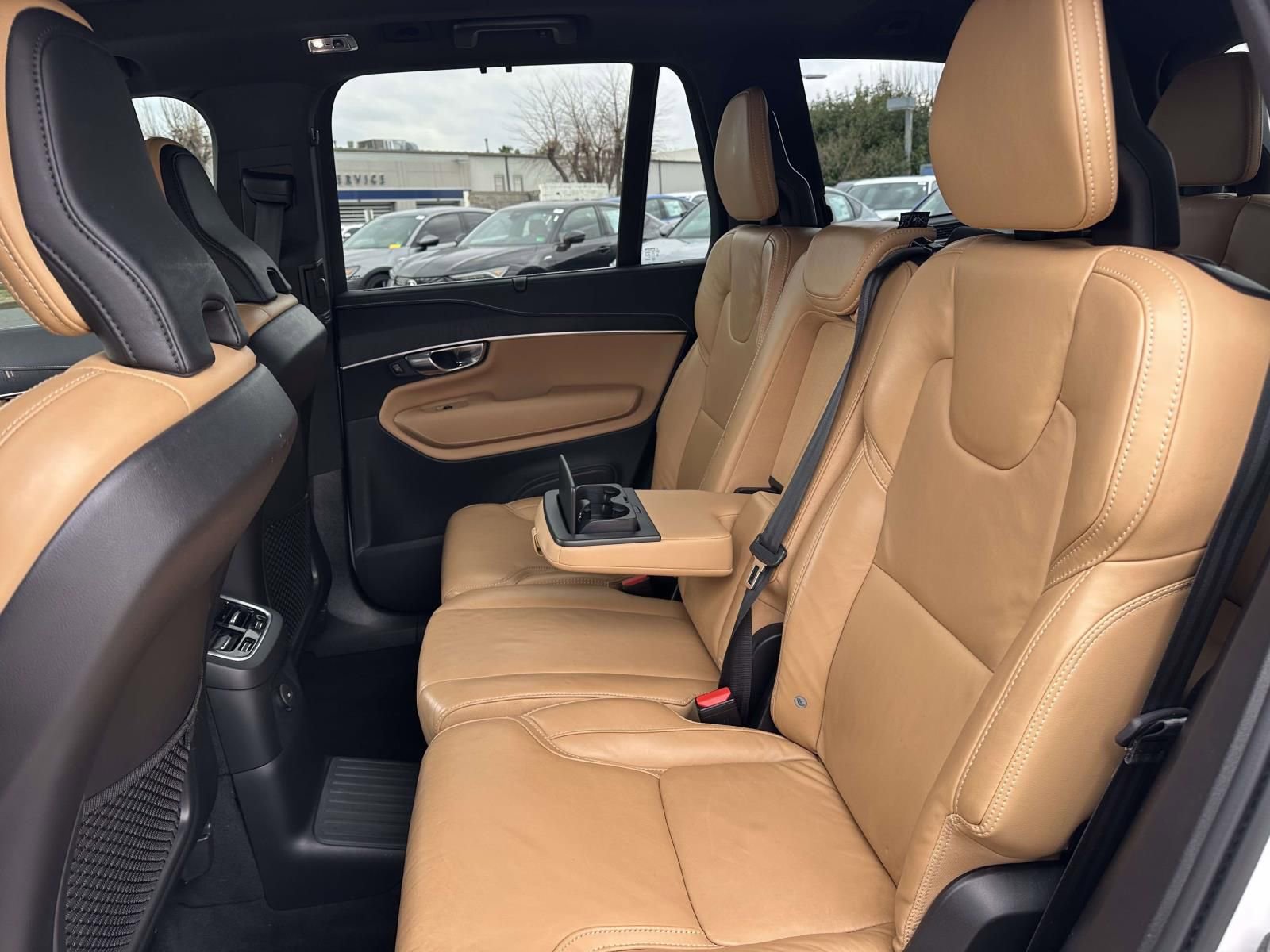 Used 2022 Volvo XC90 T8 Inscription w/ Advanced Package image 14