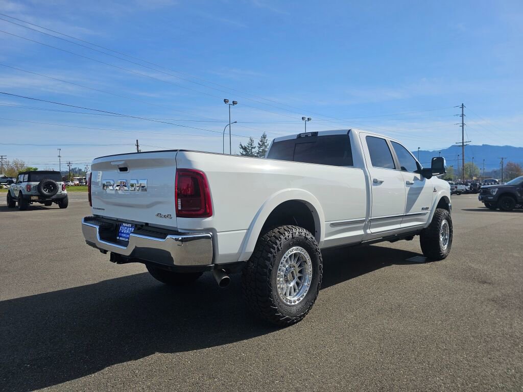 Used 2025 RAM 3500 Limited AWD/4WD image 6