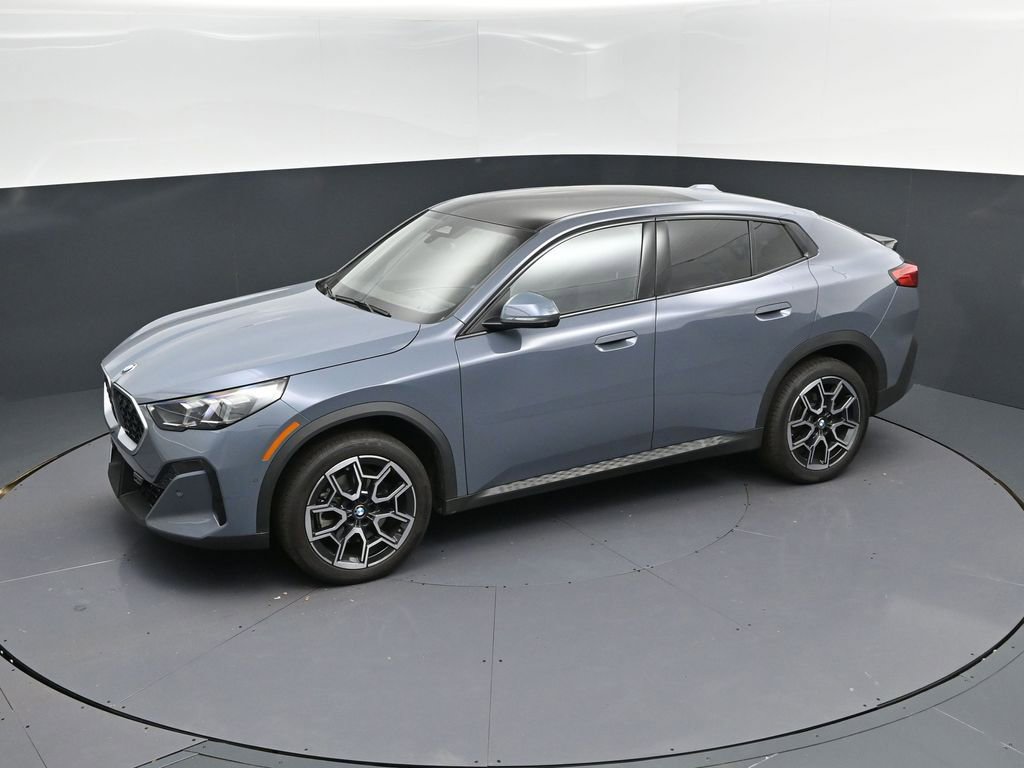 Certified 2025 BMW X2 xDrive28i image 31