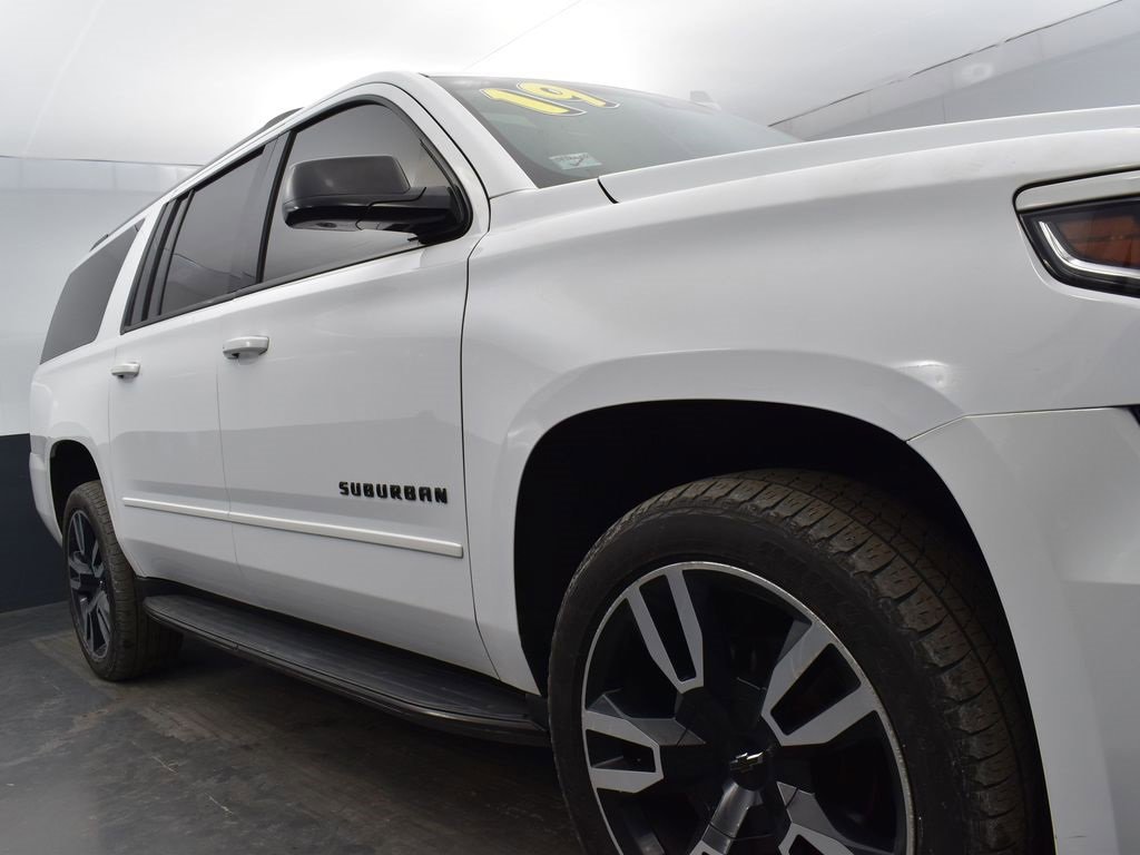 Used 2019 Chevrolet Suburban Premier image 43