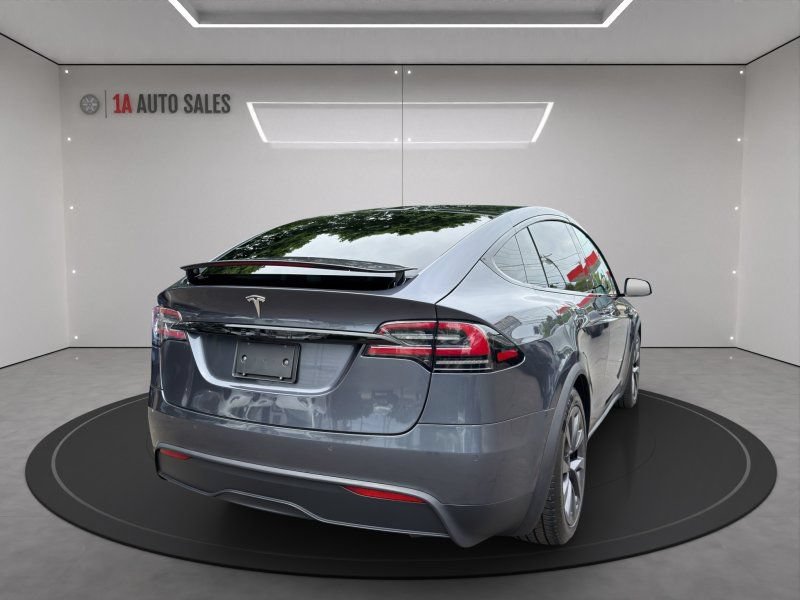 Used 2023 Tesla Model X AWD/4WD image 5