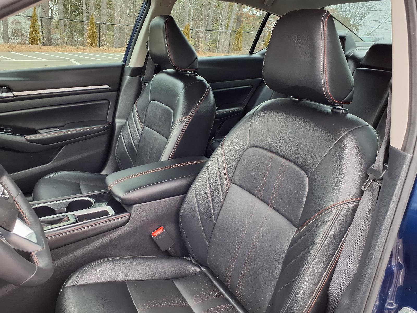 Used 2024 Nissan Altima 2.5 SR w/ SR Premium Package image 12