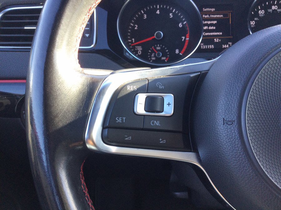 Used 2017 Volkswagen Jetta GLI FWD image 25