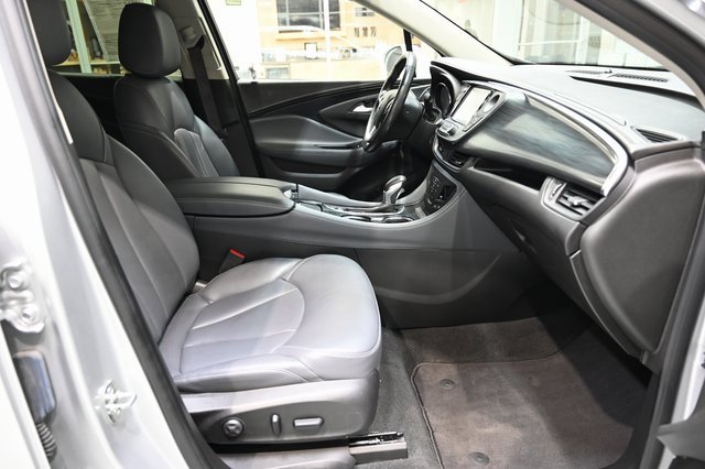 Used 2019 Buick Envision Essence image 10