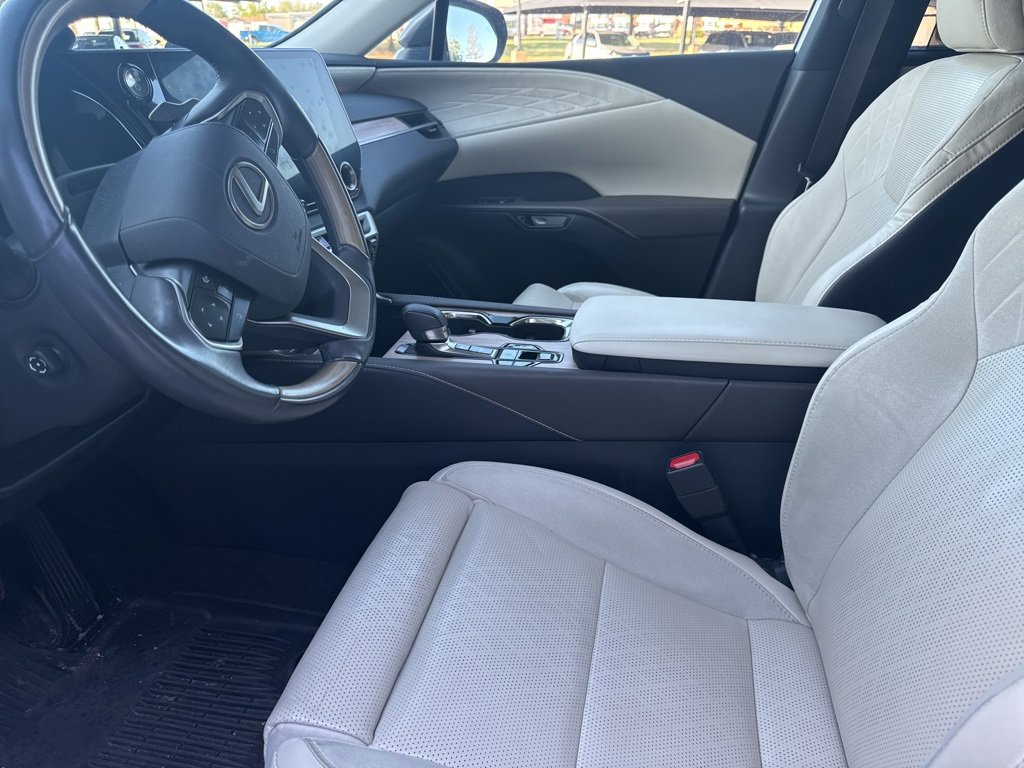 Certified 2023 Lexus RX 350 w/ Accessory Package (Z1) image 8