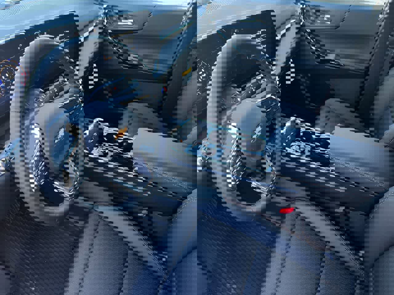 New 2026 Chevrolet Equinox LT w/ Convenience Package II image 17