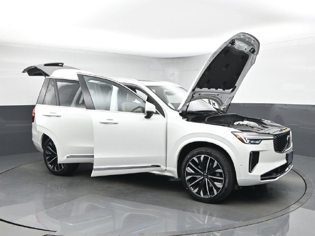 Used 2026 Volvo XC90 B6 Plus AWD/4WD image 53