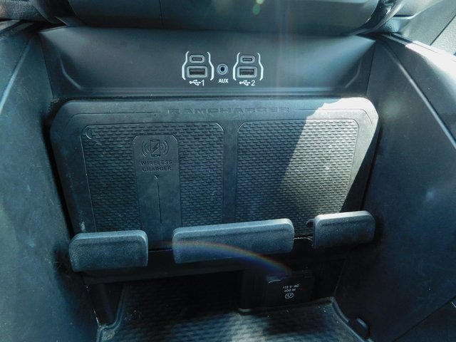 Used 2025 RAM 1500 Laramie image 31