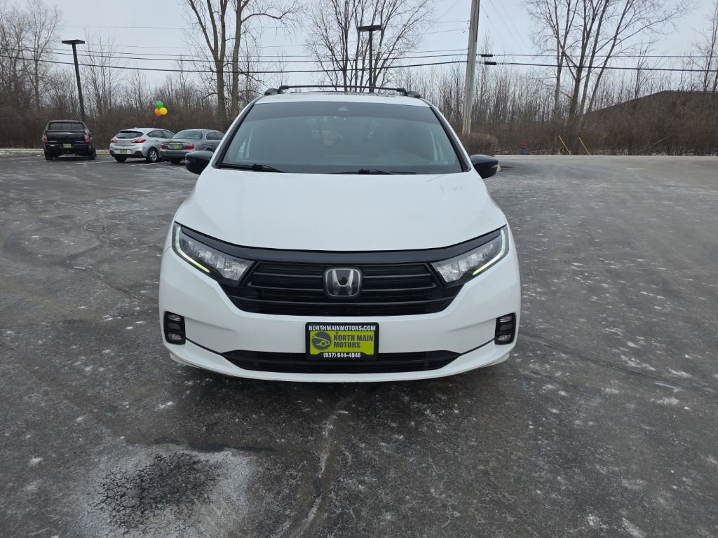 Used 2023 Honda Odyssey Sport image 2