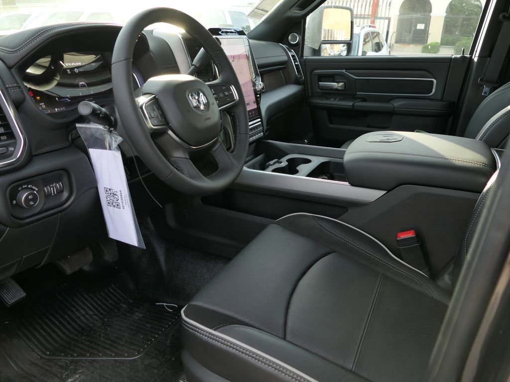 New 2026 RAM 5500 Tradesman w/ Laramie Trim Package image 10