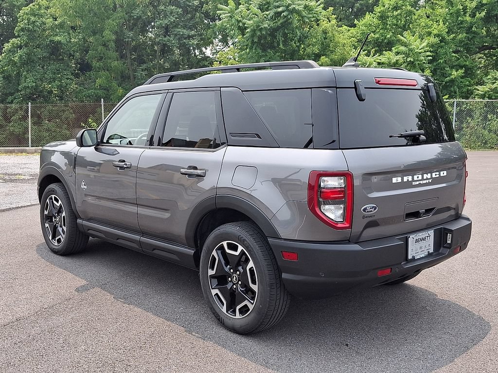 Used 2021 Ford Bronco Sport Outer Banks w/ Outer Banks Package (96D) AWD/4WD image 4