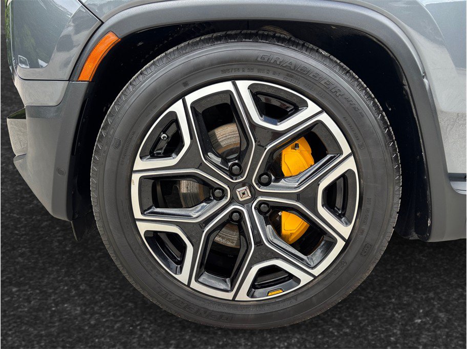 Used 2022 Rivian R1T Adventure AWD/4WD image 10