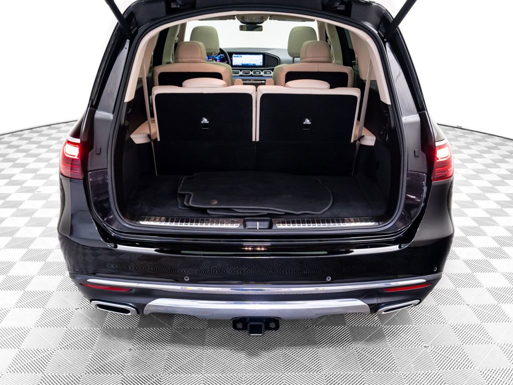 Used 2024 Mercedes-Benz GLS 450 4MATIC image 33