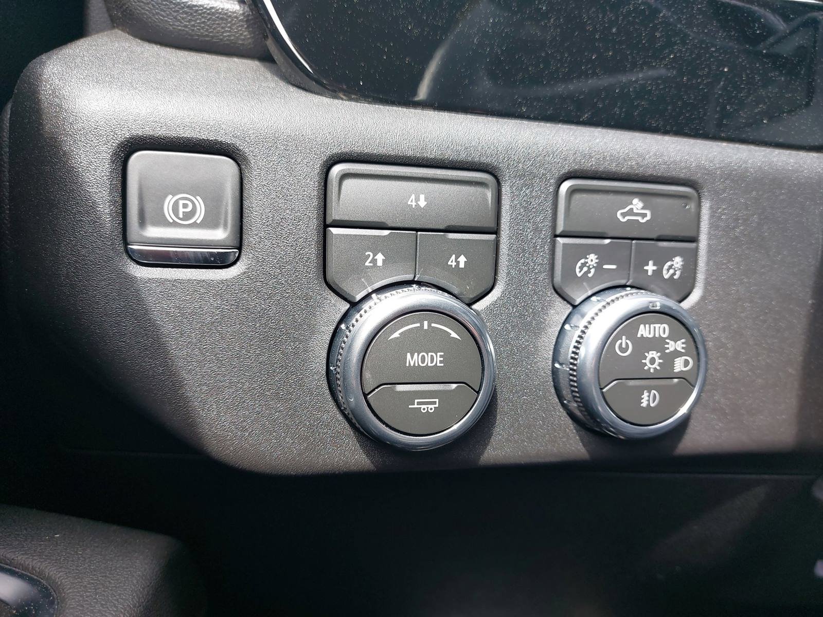 New 2026 GMC Sierra 2500 SLE w/ SLE Value Package; AWD/4WD image 24