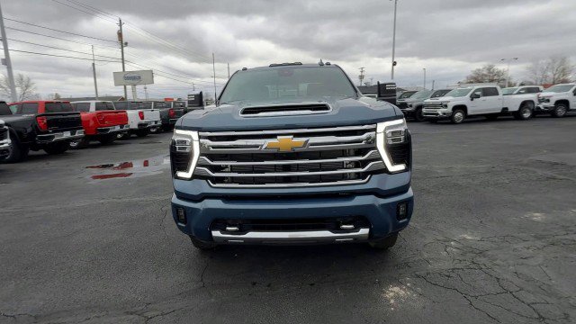 New 2026 Chevrolet Silverado 3500 High Country image 3