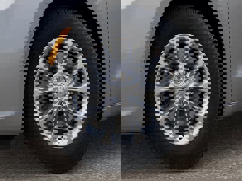 New 2026 Chrysler Pacifica Select w/ S Appearance Package AWD/4WD image 8