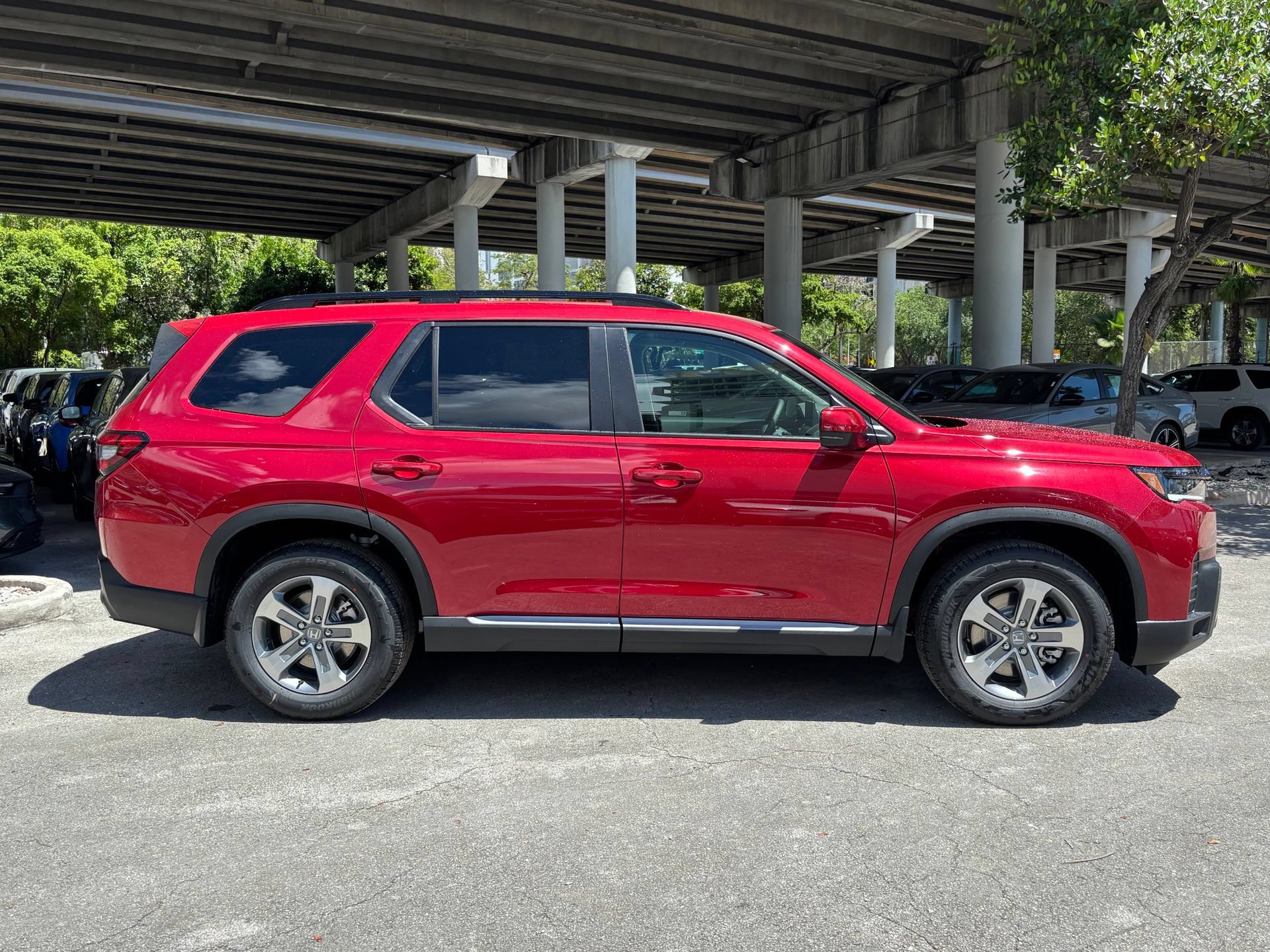 New 2026 Honda Pilot EX-L image 4