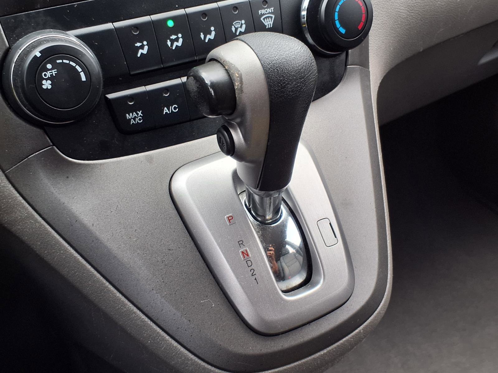 Used 2010 Honda CR-V LX image 11