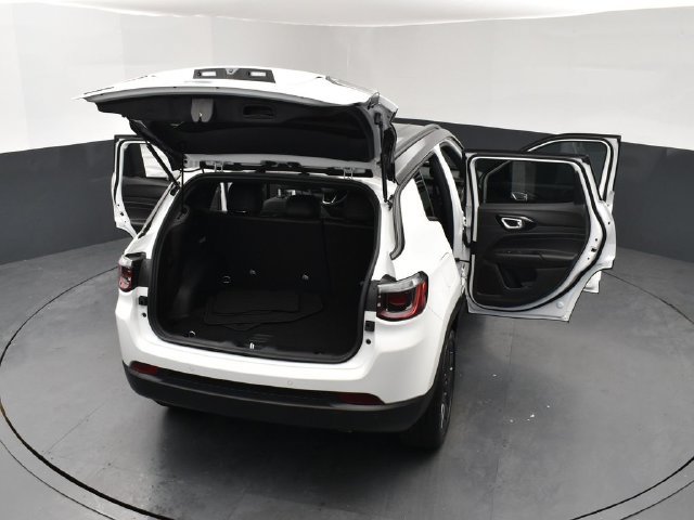 New 2026 Jeep Compass Limited AWD/4WD image 29