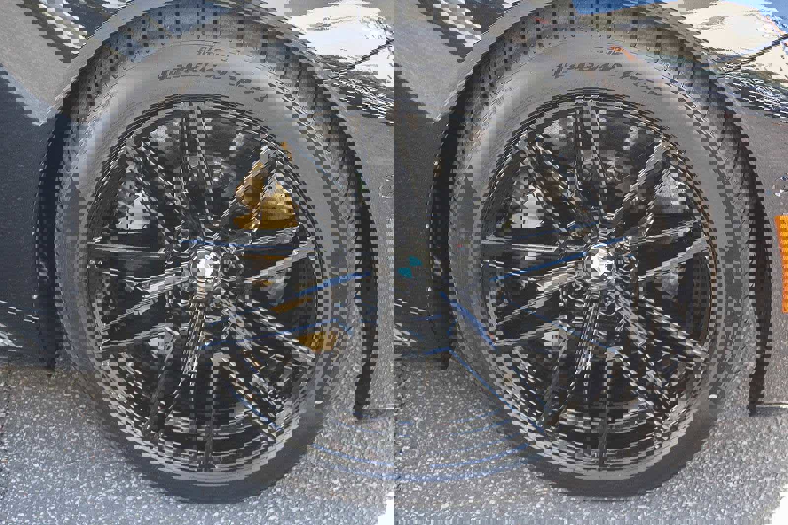 Used 2025 BMW M5 image 6