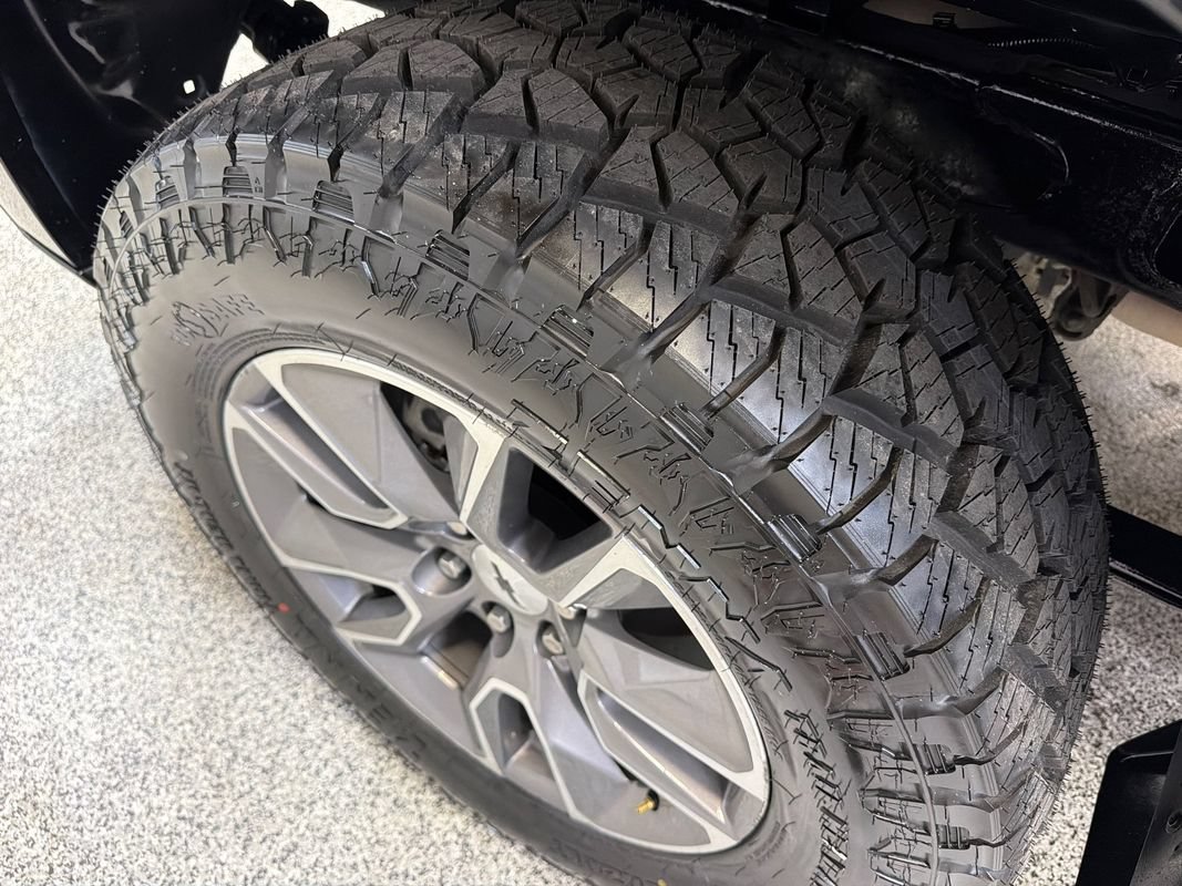 Used 2019 Chevrolet Silverado 1500 RST w/ All-Star Edition RWD image 46