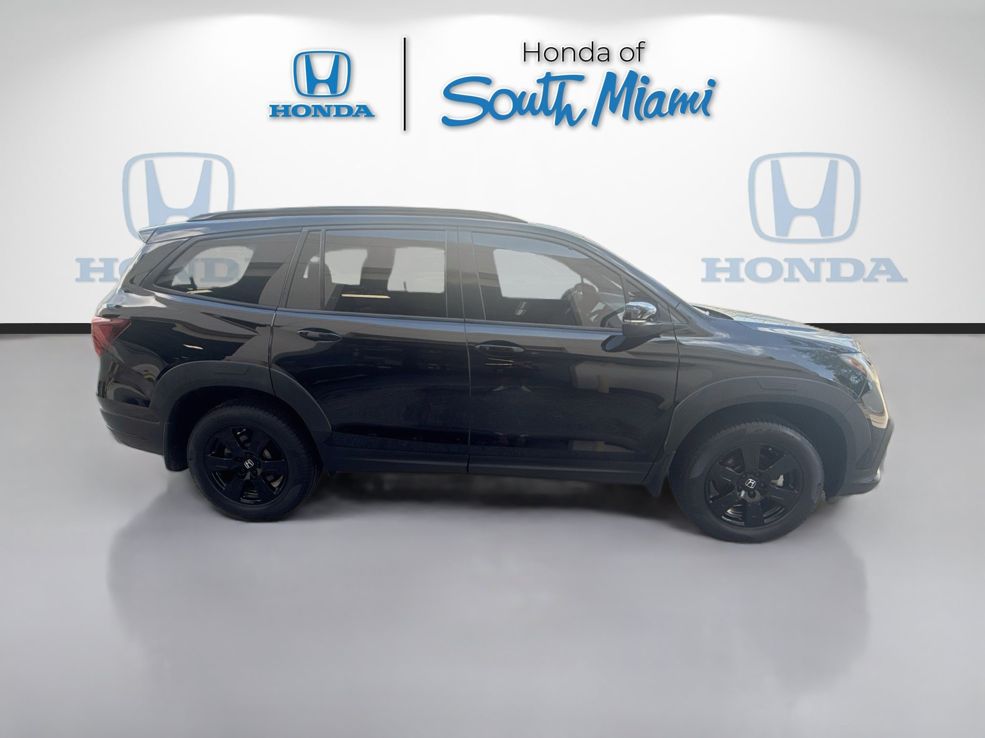 Certified 2022 Honda Pilot TrailSport image 8