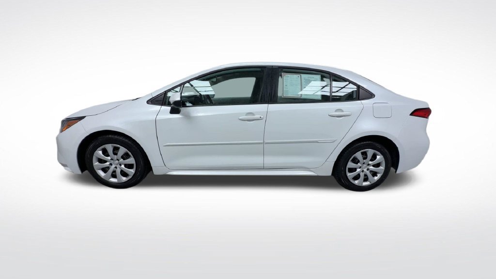 Certified 2024 Toyota Corolla LE FWD image 6