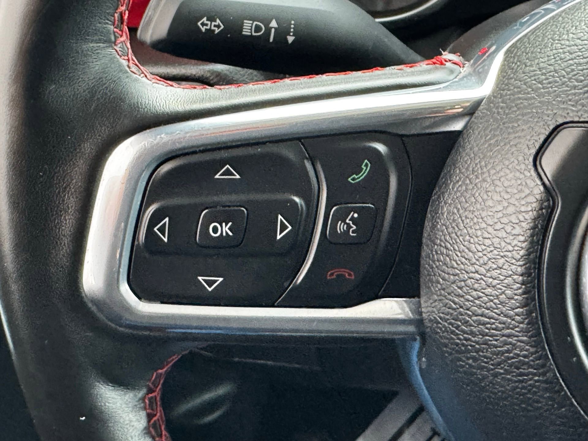 Used 2023 Jeep Wrangler Unlimited Rubicon w/ Cold Weather Group image 27