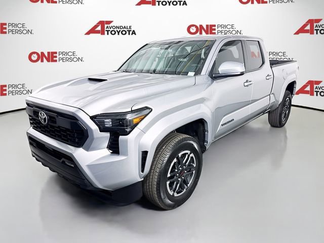 Certified 2025 Toyota Tacoma TRD Sport image 3