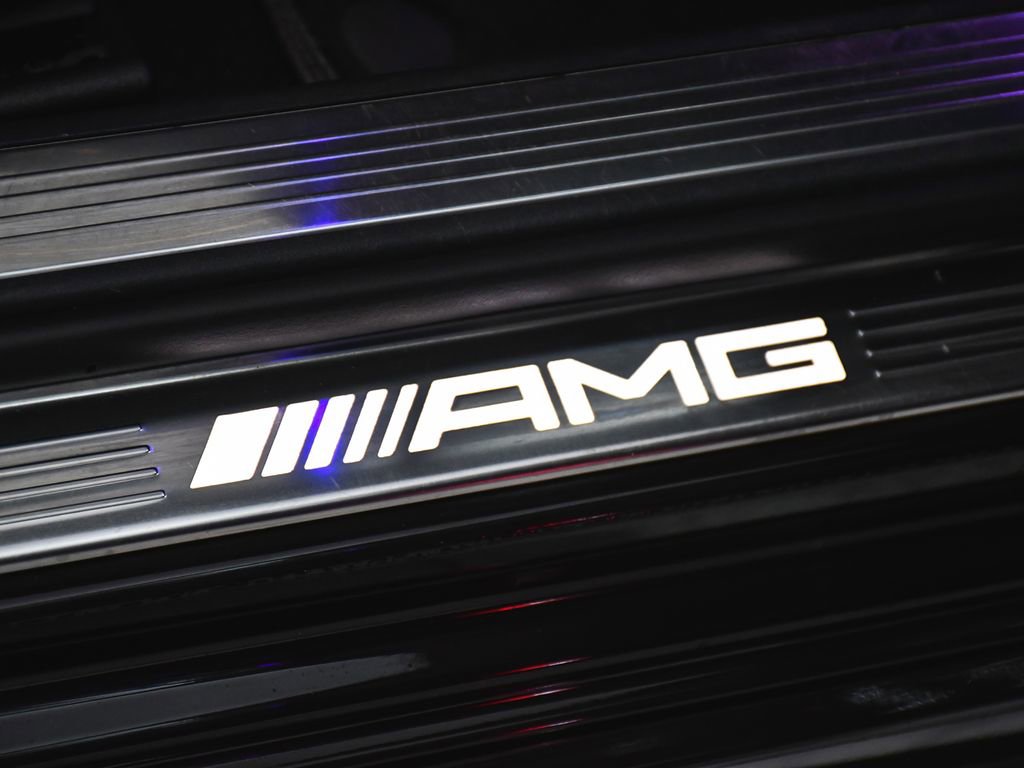 Used 2019 Mercedes-Benz S 63 AMG S 4MATIC Sedan image 17