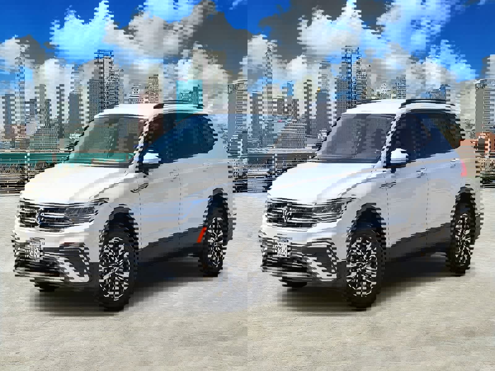 Used 2022 Volkswagen Tiguan S image 1