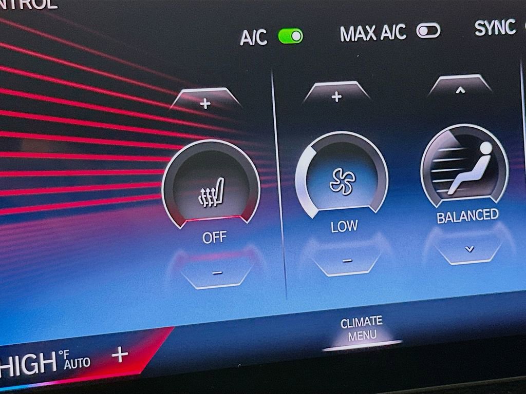 Certified 2024 BMW 330i xDrive Sedan w/ M Sport Package image 27