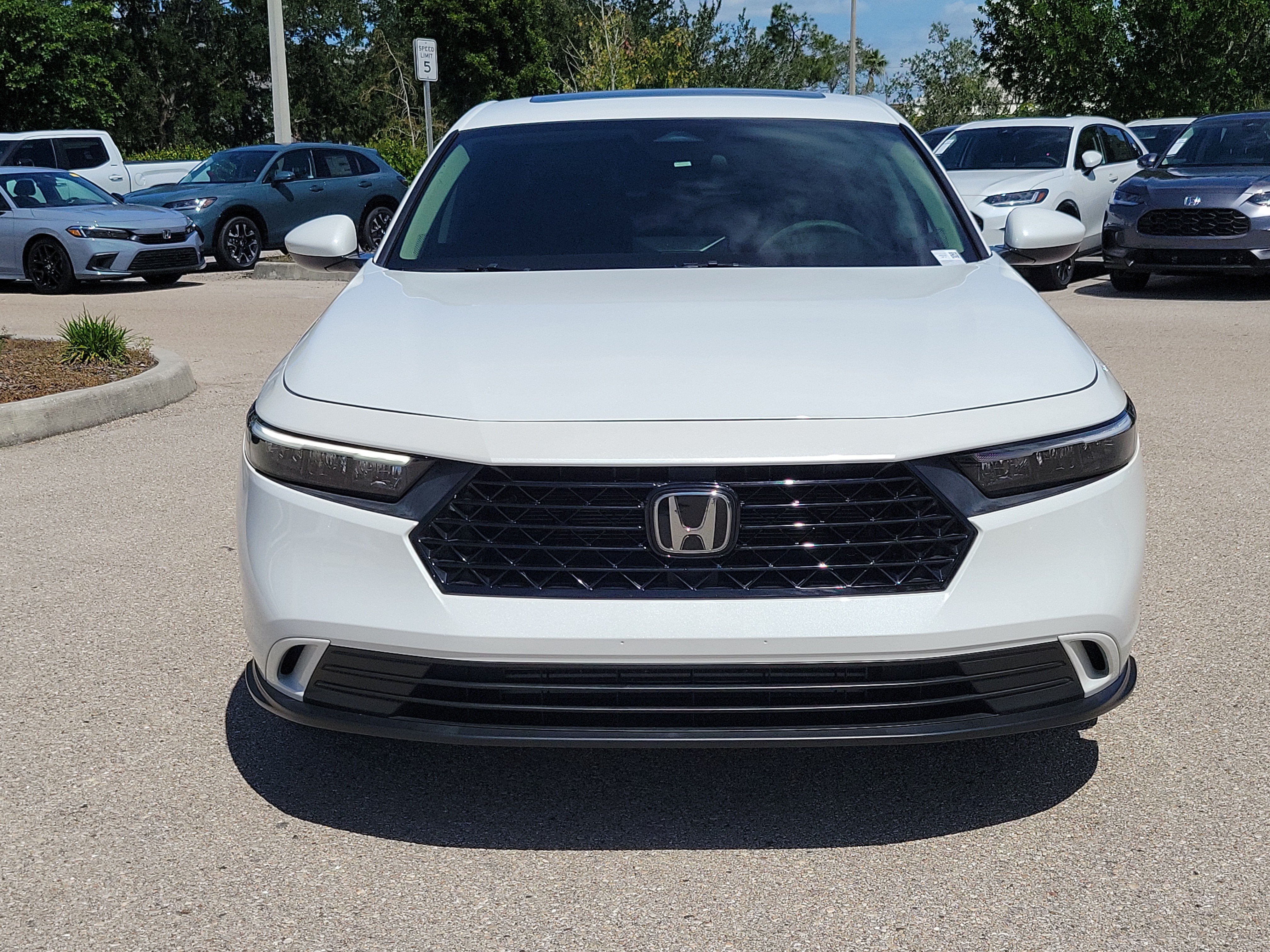Used 2024 Honda Accord EX image 2