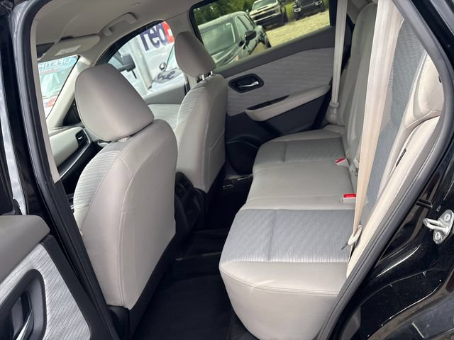Used 2023 Nissan Rogue SV AWD/4WD image 19