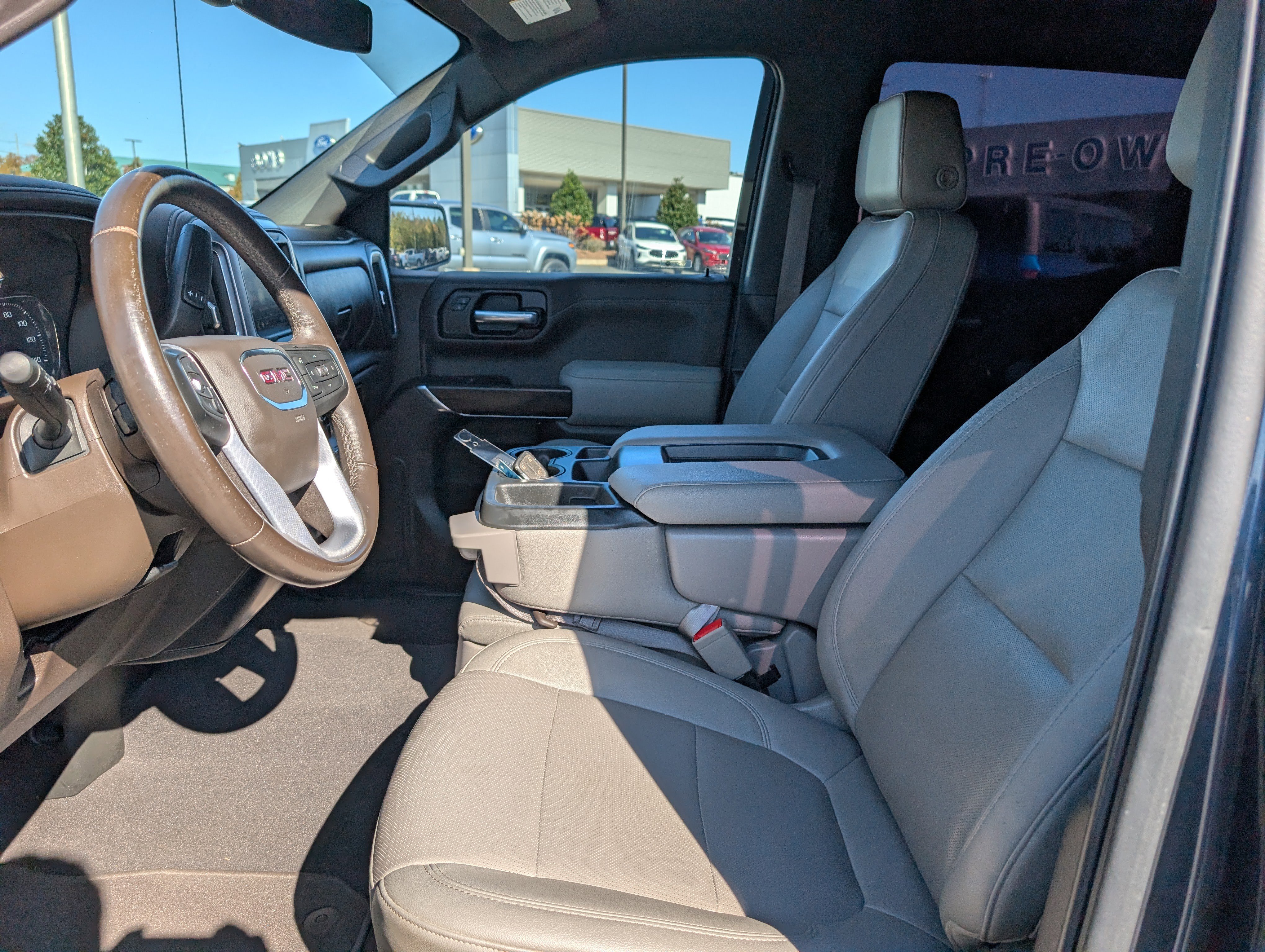 Used 2021 GMC Sierra 1500 SLT w/ X31 Off-Road Package image 18