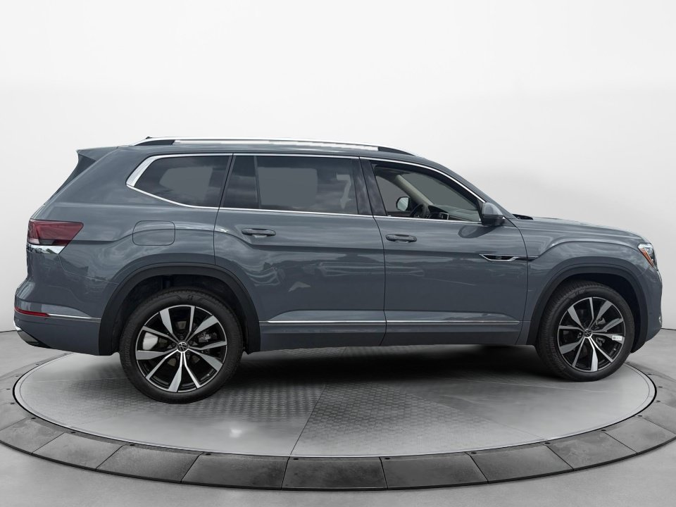 New 2026 Volkswagen Atlas SEL Premium R-Line AWD/4WD image 8