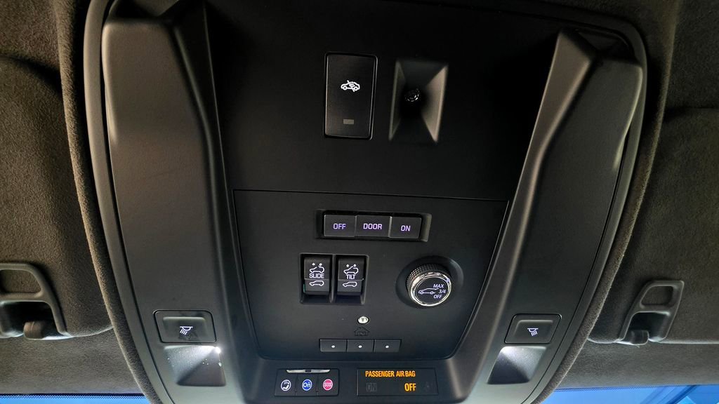 Used 2019 Cadillac Escalade Platinum AWD/4WD image 65