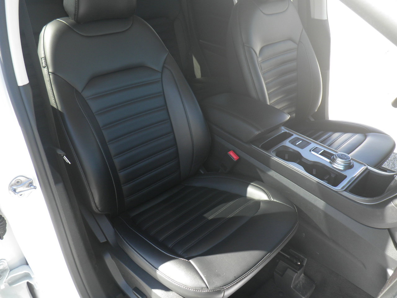 Certified 2024 Ford Edge SEL image 24