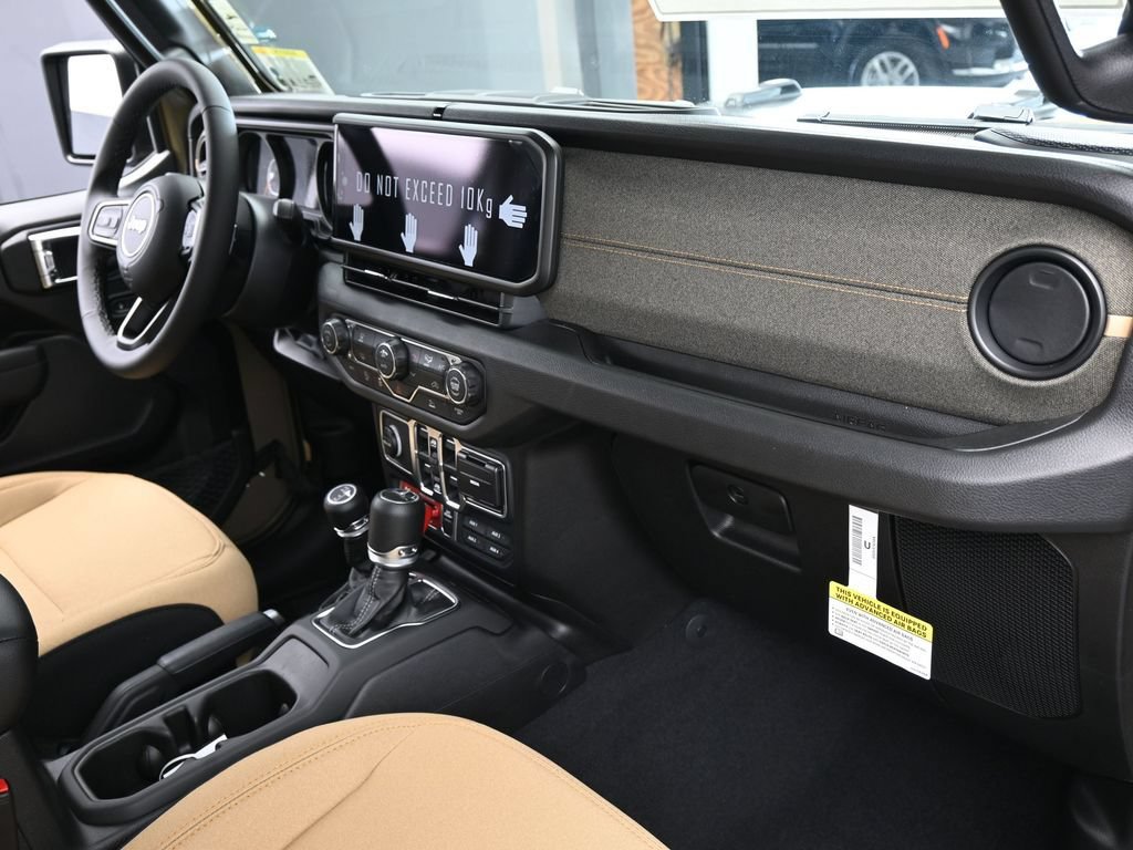 New 2026 Jeep Gladiator Willys AWD/4WD image 44