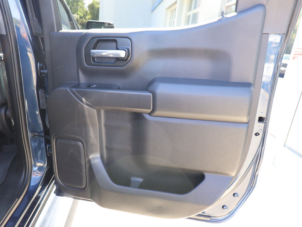Used 2019 Chevrolet Silverado 1500 LT w/ All-Star Edition AWD/4WD image 38
