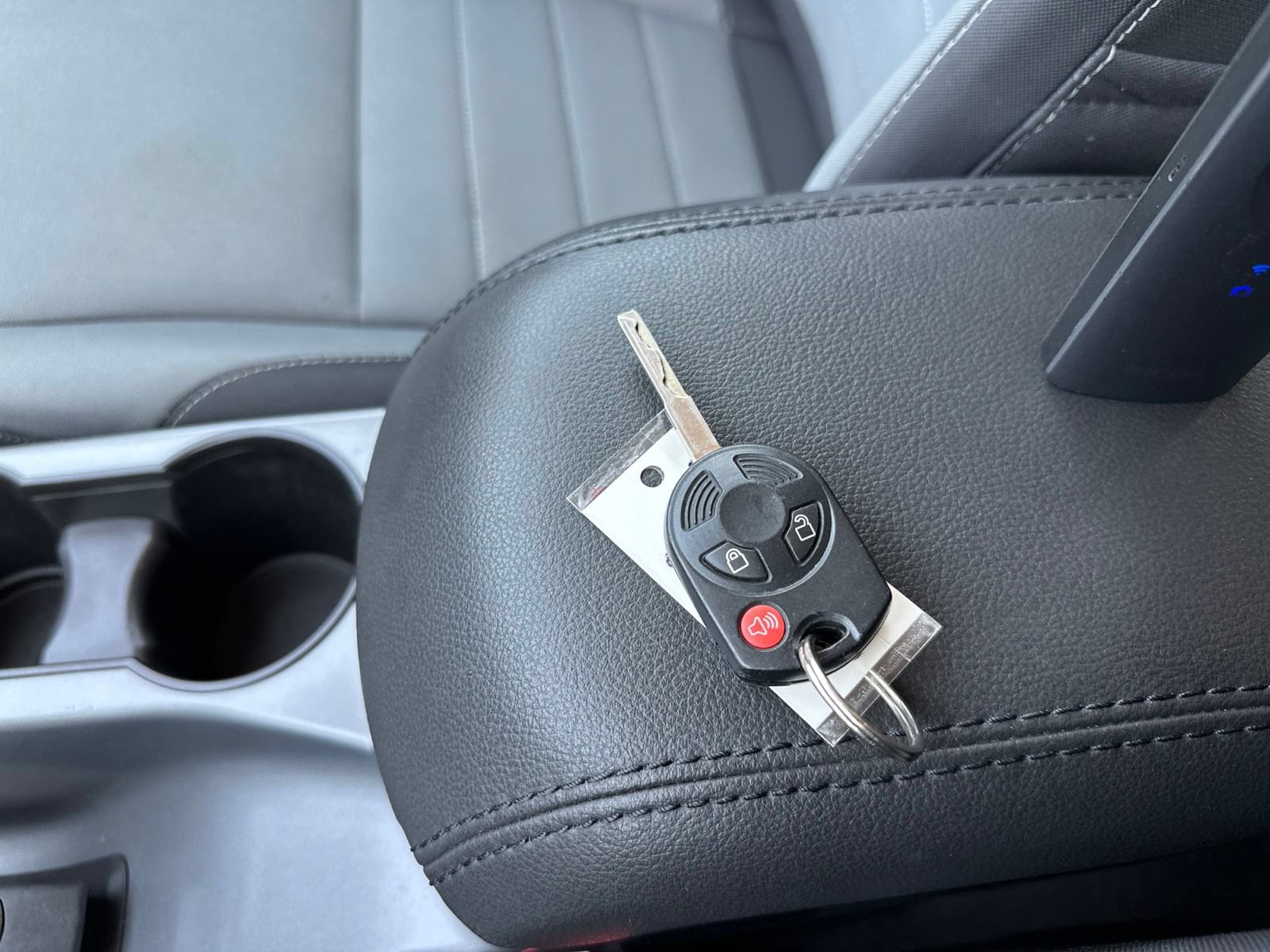 Used 2015 Ford Escape SE FWD image 76