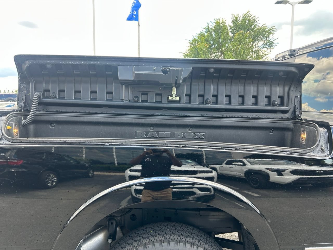 Used 2025 RAM 2500 Limited RWD image 16