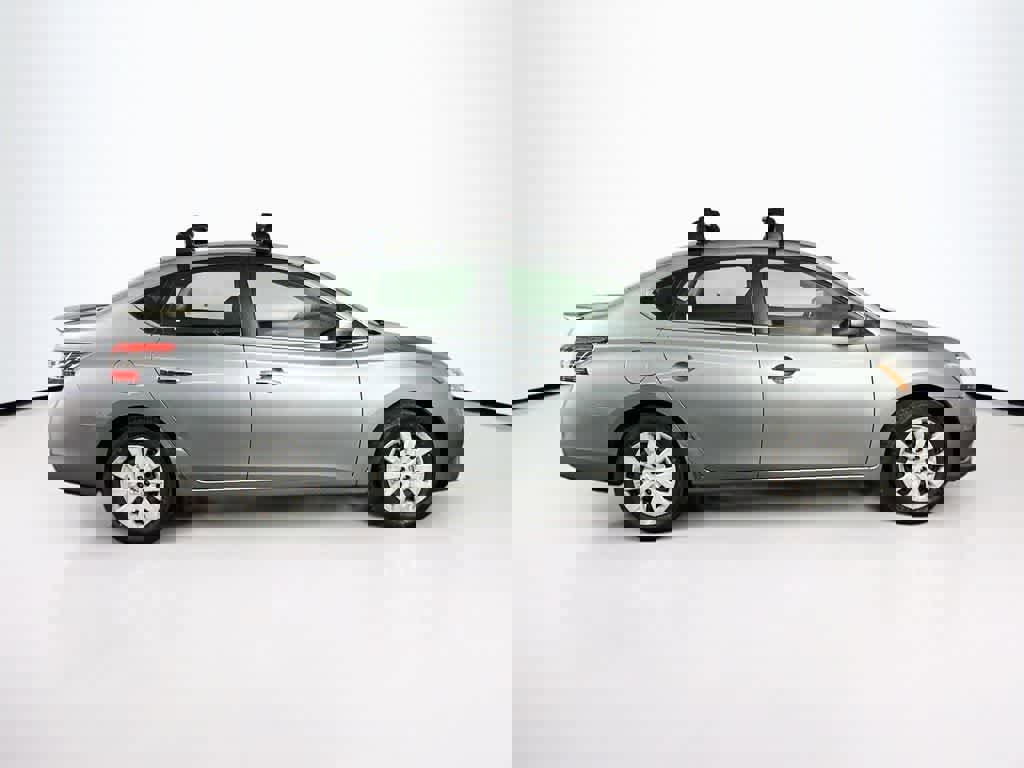 Used 2014 Nissan Sentra SV image 24