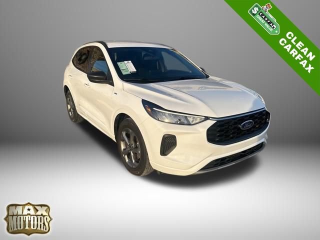 Used 2023 Ford Escape ST-Line image 1
